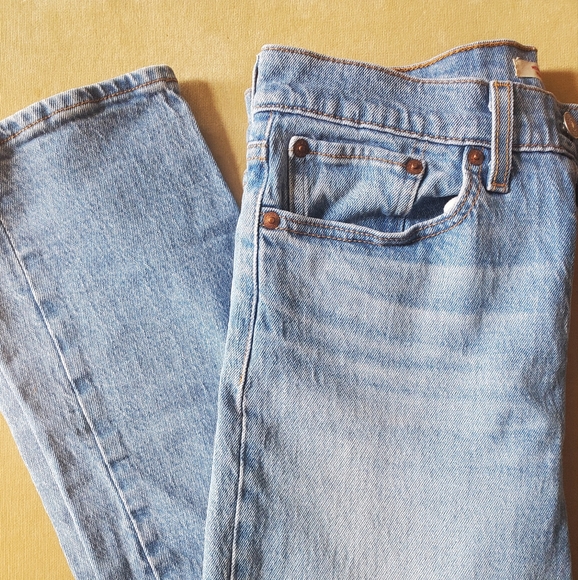 Levi's Wedgie Straight Jeans - Picture 4 of 4